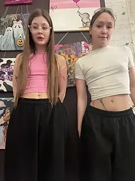 Snapshot of melicious_ chatting on February 28, 7:19 am melicious online show from February 28, 7:19 am