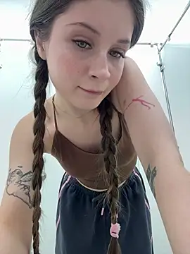 melicious  online show from March 27, 7:28 am