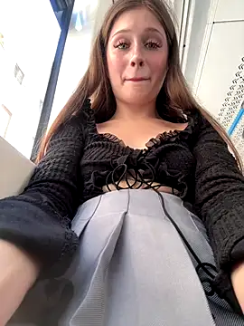 Snapshot of melicious_ chatting on September 11, 11:10 am melicious online show from September 11, 11:10 am