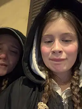 Snapshot of melicious_ chatting on March 5, 7:49 pm melicious online show from March 5, 7:49 pm