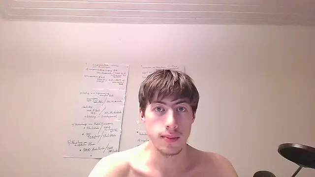 Snapshot of xy_monkeyBigCock chatting on July 10, 6:52 pm xy monkeyBigCock online show from July 10, 6:52 pm