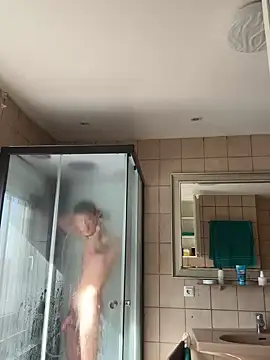 xy monkeyBigCock online show from March 18, 8:39 am