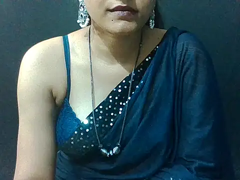 Snapshot of sugandha_bhabhi chatting on November 1, 4:45 pm sugandha bhabhi online show from November 1, 4:45 pm
