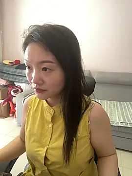Snapshot of pangtouyubb chatting on June 5, 4:39 am pangtouyubb online show from June 5, 4:39 am