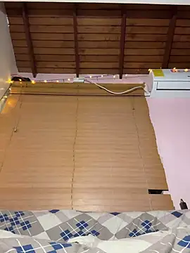 lucas-storm online show from March 28, 1:28 am