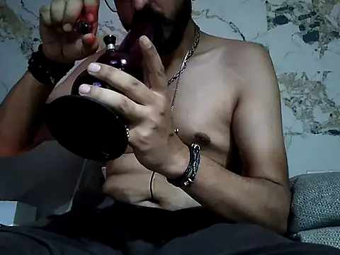 Snapshot of freakydesi chatting on November 5, 7:06 pm freakydesi online show from November 5, 7:06 pm