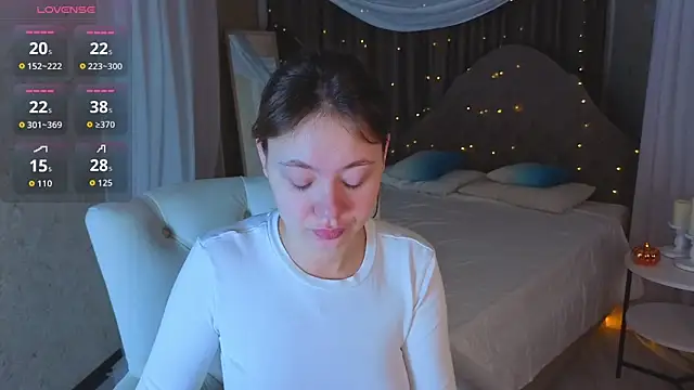 meow mellie online show from November 18, 1:21 am