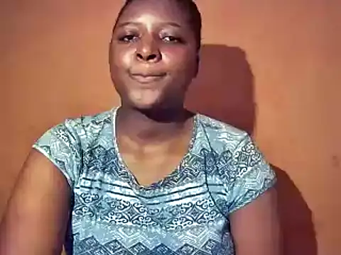 Snapshot of sexyhips2001 chatting on November 21, 10:53 pm sexyhips2001 online show from November 21, 10:53 pm