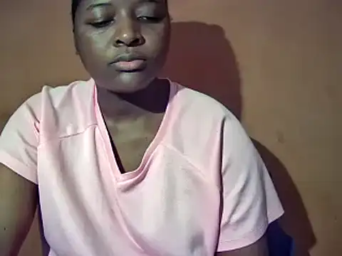 Snapshot of sexyhips2001 chatting on November 24, 8:53 pm sexyhips2001 online show from November 24, 8:53 pm