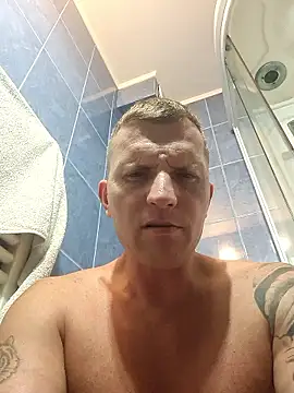 RomeoMalcolm online show from January 15, 2:53 pm