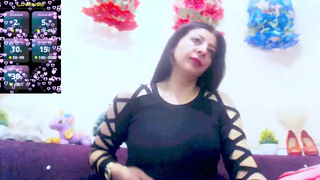 Snapshot of Alina_eve chatting on October 28, 8:57 am Alina eve online show from October 28, 8:57 am