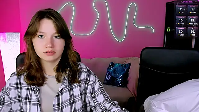 helli belli online show from March 4, 8:49 pm