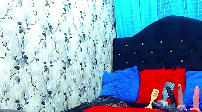 Snapshot of millygrey chatting on March 17, 8:09 pm millygrey online show from March 17, 8:09 pm