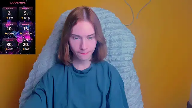 Fiona Night online show from March 27, 6:42 pm