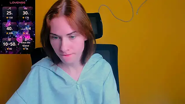 Fiona Night online show from March 22, 7:04 pm