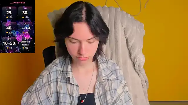 Fiona Night online show from May 6, 5:22 am