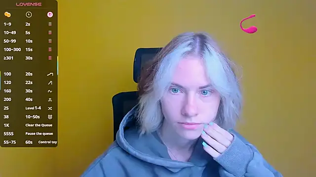 Fiona Night online show from September 12, 5:18 am