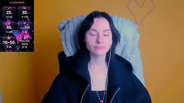 Fiona Night online show from May 3, 5:34 am