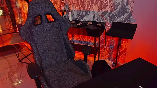 OliviaMcClean online show from November 13, 3:10 am