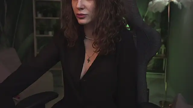 OliviaMcClean online show from April 13, 1:31 am
