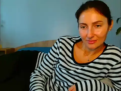 Snapshot of Irina9793 chatting on October 9, 8:04 am Irina9793 online show from October 9, 8:04 am