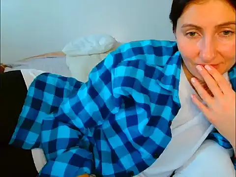 Irina9793 online show from January 9, 10:33 am