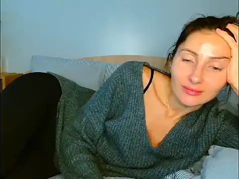 Irina9793 online show from November 20, 9:10 am