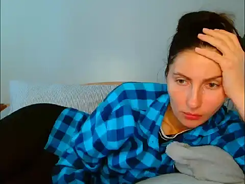 Irina9793 online show from April 2, 9:05 am