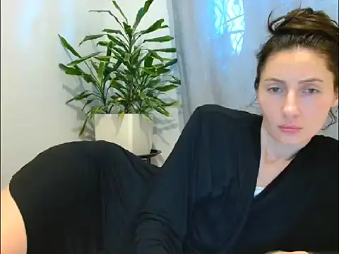 Irina9793 online show from May 29, 5:19 pm