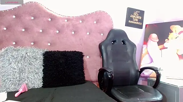 Gabi Prince online show from December 19, 7:27 pm