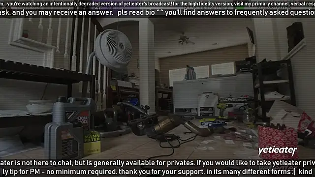 Snapshot of yetieater chatting on January 15, 9:09 pm yetieater online show from January 15, 9:09 pm