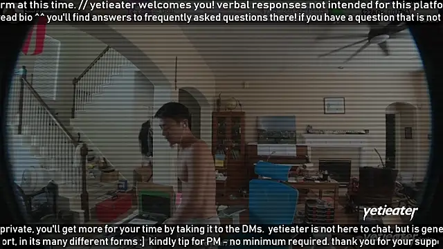 Snapshot of yetieater chatting on July 20, 6:54 pm yetieater online show from July 20, 6:54 pm