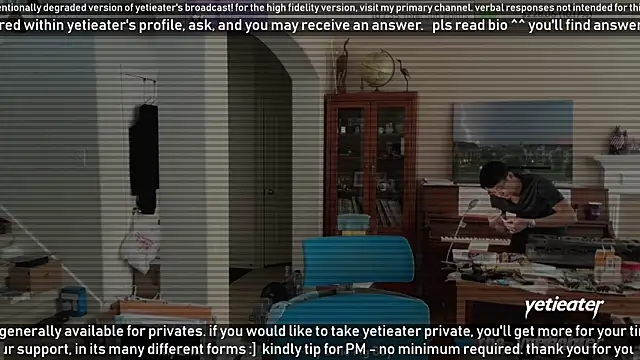 Snapshot of yetieater chatting on January 24, 7:07 pm yetieater online show from January 24, 7:07 pm