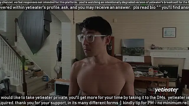 Snapshot of yetieater chatting on February 5, 7:53 pm yetieater online show from February 5, 7:53 pm