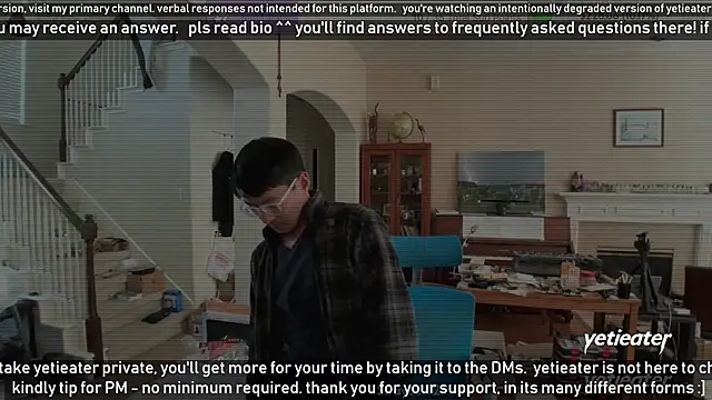 Snapshot of yetieater chatting on January 21, 8:54 pm yetieater online show from January 21, 8:54 pm