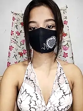Snapshot of Orna-1 chatting on September 22, 6:47 pm Orna-1 online show from September 22, 6:47 pm