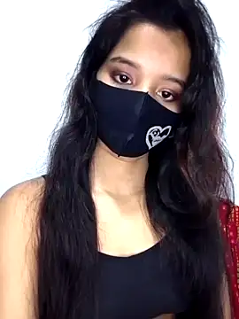 Snapshot of Orna-1 chatting on March 11, 11:58 pm Orna-1 online show from March 11, 11:58 pm