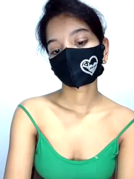 Snapshot of Orna-1 chatting on March 14, 11:56 am Orna-1 online show from March 14, 11:56 am