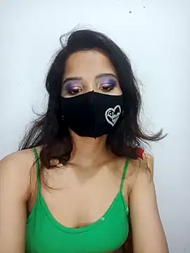 Snapshot of Orna-1 chatting on March 10, 7:50 pm Orna-1 online show from March 10, 7:50 pm