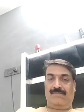 boobs5626 online show from December 22, 5:13 pm