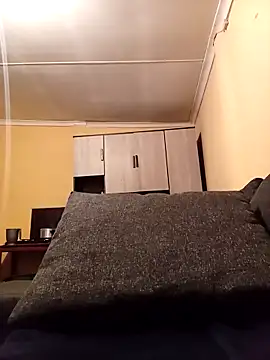 Snapshot of JuicyMilkyTizzy chatting on November 2, 7:19 pm JuicyMilkyTizzy online show from November 2, 7:19 pm