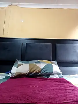 Snapshot of JuicyMilkyTizzy chatting on February 13, 8:58 am JuicyMilkyTizzy online show from February 13, 8:58 am