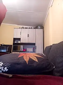 Snapshot of JuicyMilkyTizzy chatting on November 19, 8:47 am JuicyMilkyTizzy online show from November 19, 8:47 am