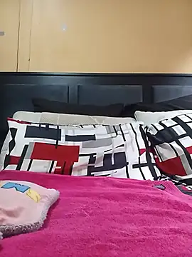 JuicyMilkyTizzy online show from June 17, 7:52 am
