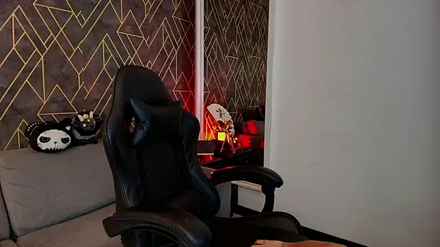 Tahara Romanov online show from March 23, 2:17 pm