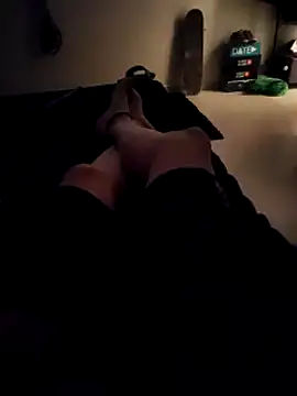 Snapshot of enoc369 chatting on March 19, 5:52 am enoc369 online show from March 19, 5:52 am