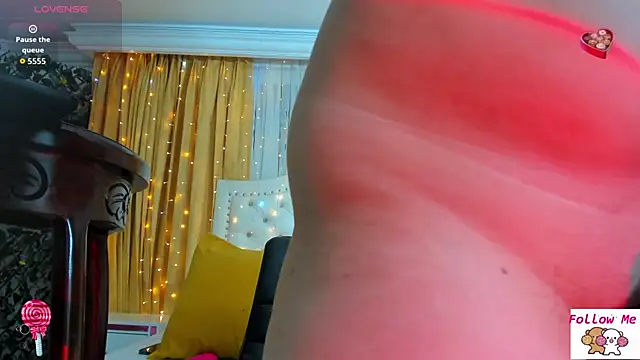 Snapshot of sasha_blake_ chatting on November 2, 12:21 pm sasha blake online show from November 2, 12:21 pm