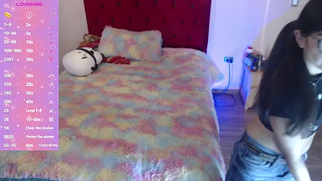 Saray honey04 online show from October 26, 9:04 pm