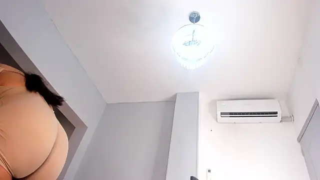 Melissa 23  online show from January 16, 8:02 pm