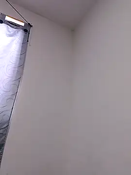 Snapshot of melisa_labonboncito chatting on March 7, 8:00 pm melisa labonboncito online show from March 7, 8:00 pm